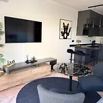 Super2Beachfront